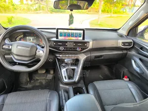 Changan Hunter Plus 2.0 Petrol 4x4 2022 Silver