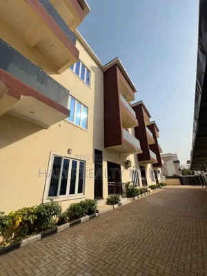 5bdrm Townhouse / Terrace in Terrace, Gudu for rent