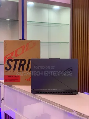 Laptop Asus ROG Strix G16 G614 16GB Intel Core i7 SSD 1T