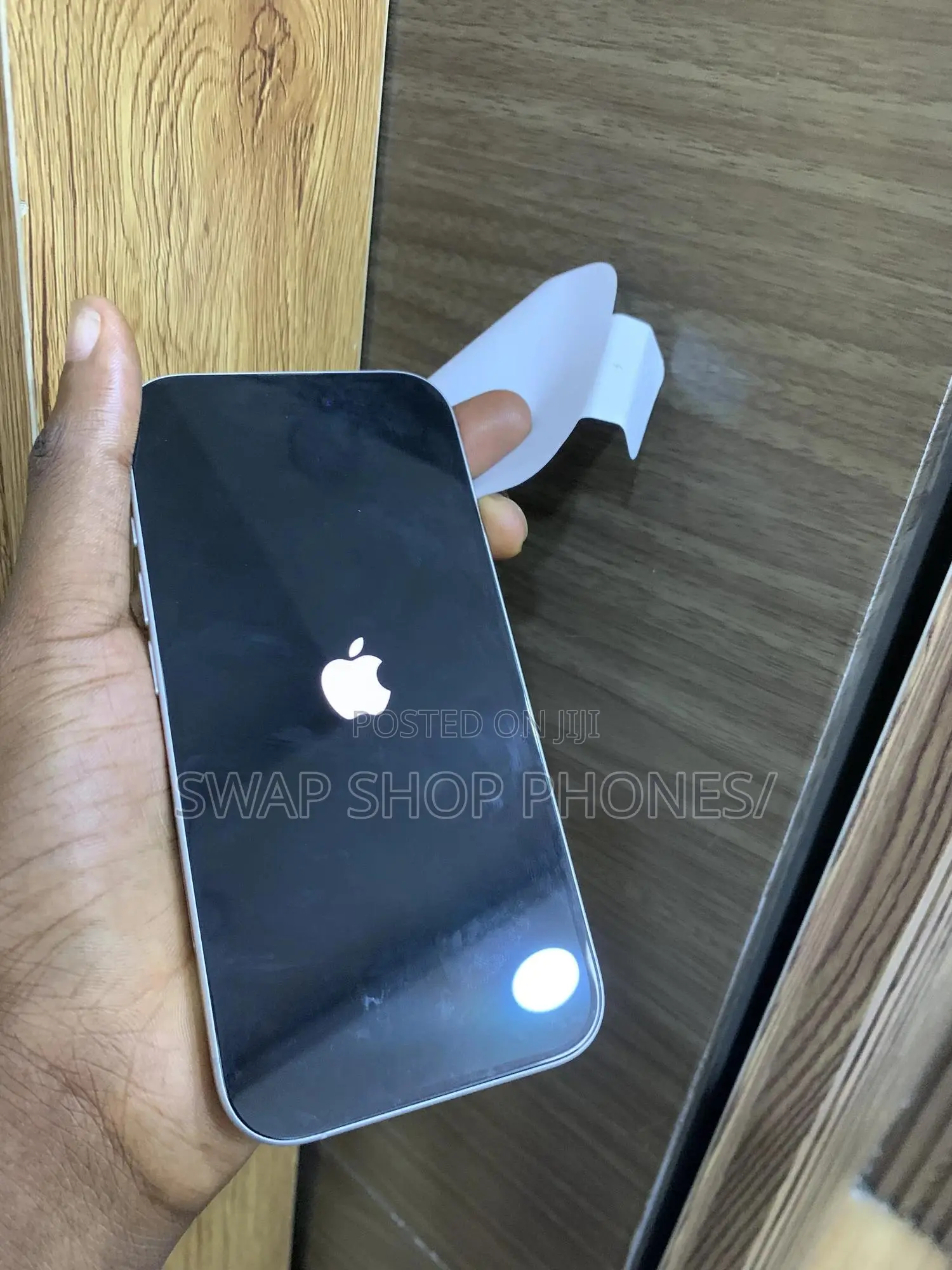 Apple iPhone 16 128 GB White