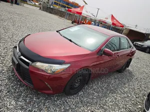 Toyota Camry 2015 Red