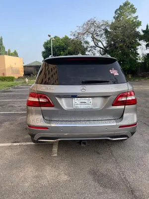 Mercedes-Benz M Class ML350 4MATIC 4dr SUV AWD (3.5L 6cyl 7A) 2014
