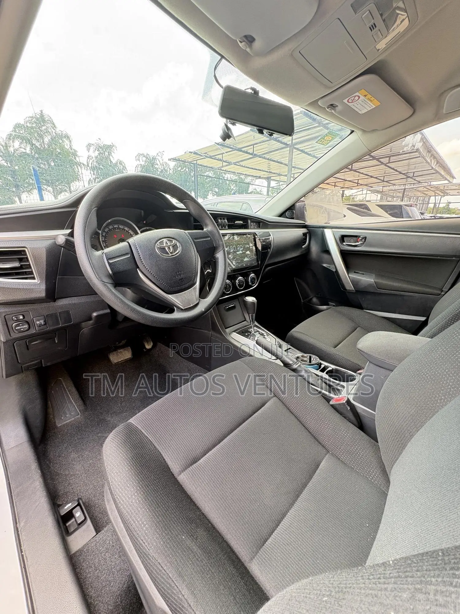 Toyota Corolla 2016 White