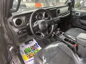 Jeep Wrangler Sport S 2022 Gray