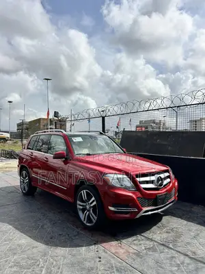 Mercedes-Benz GLK-Class Base GLK 350 4dr AWD 4MATIC (3.5L 6cyl 7A) 2015