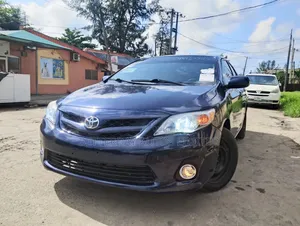Toyota Corolla 2012 Teal