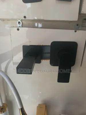 Condict Basin Mixer With Turning Tap