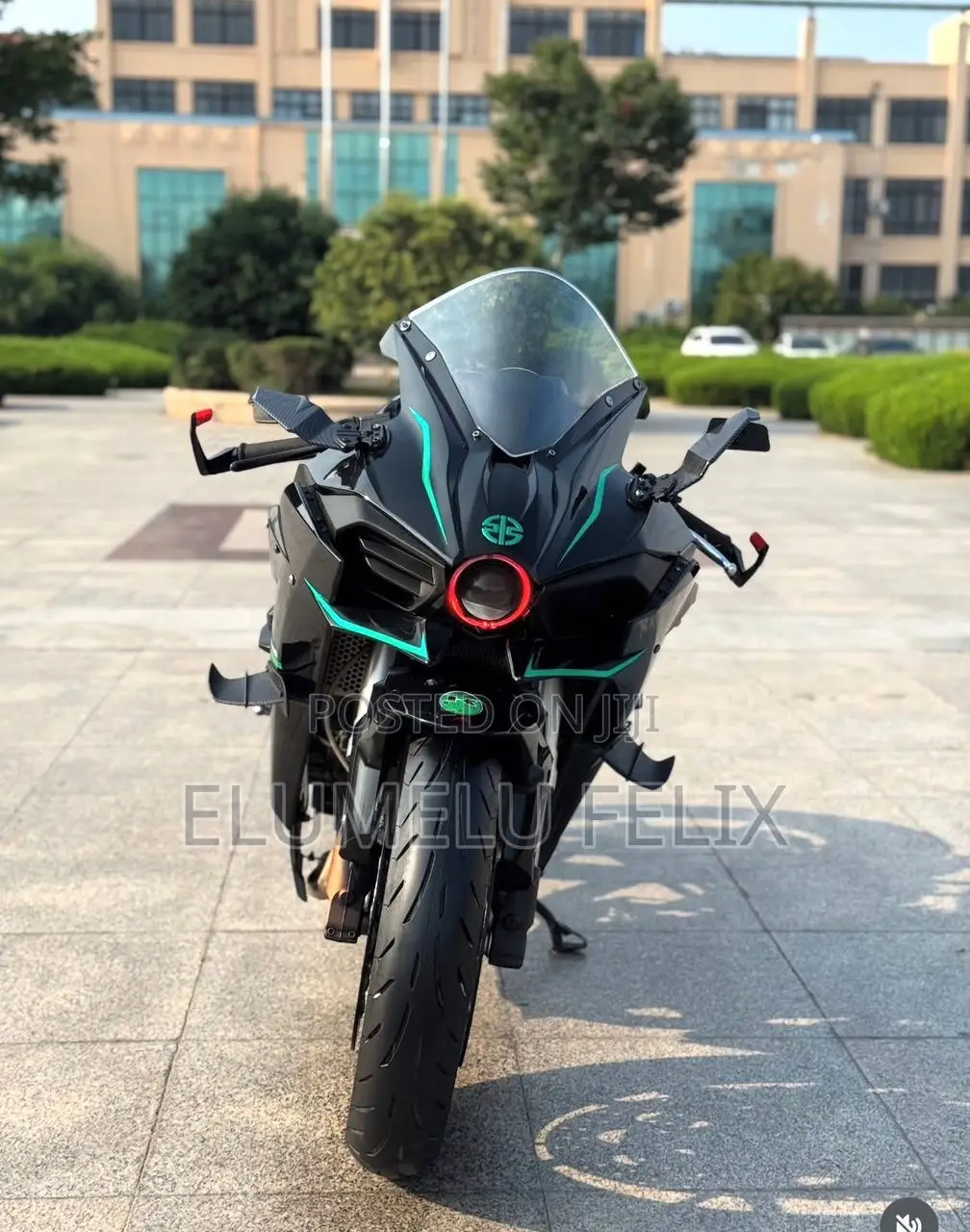 Benelli 2018 Black