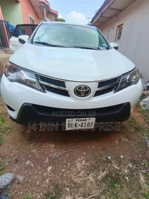 Toyota RAV4 2014 White