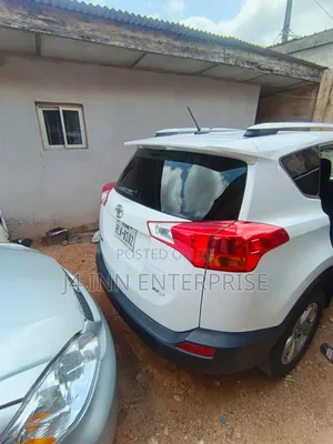 Toyota RAV4 2014 White