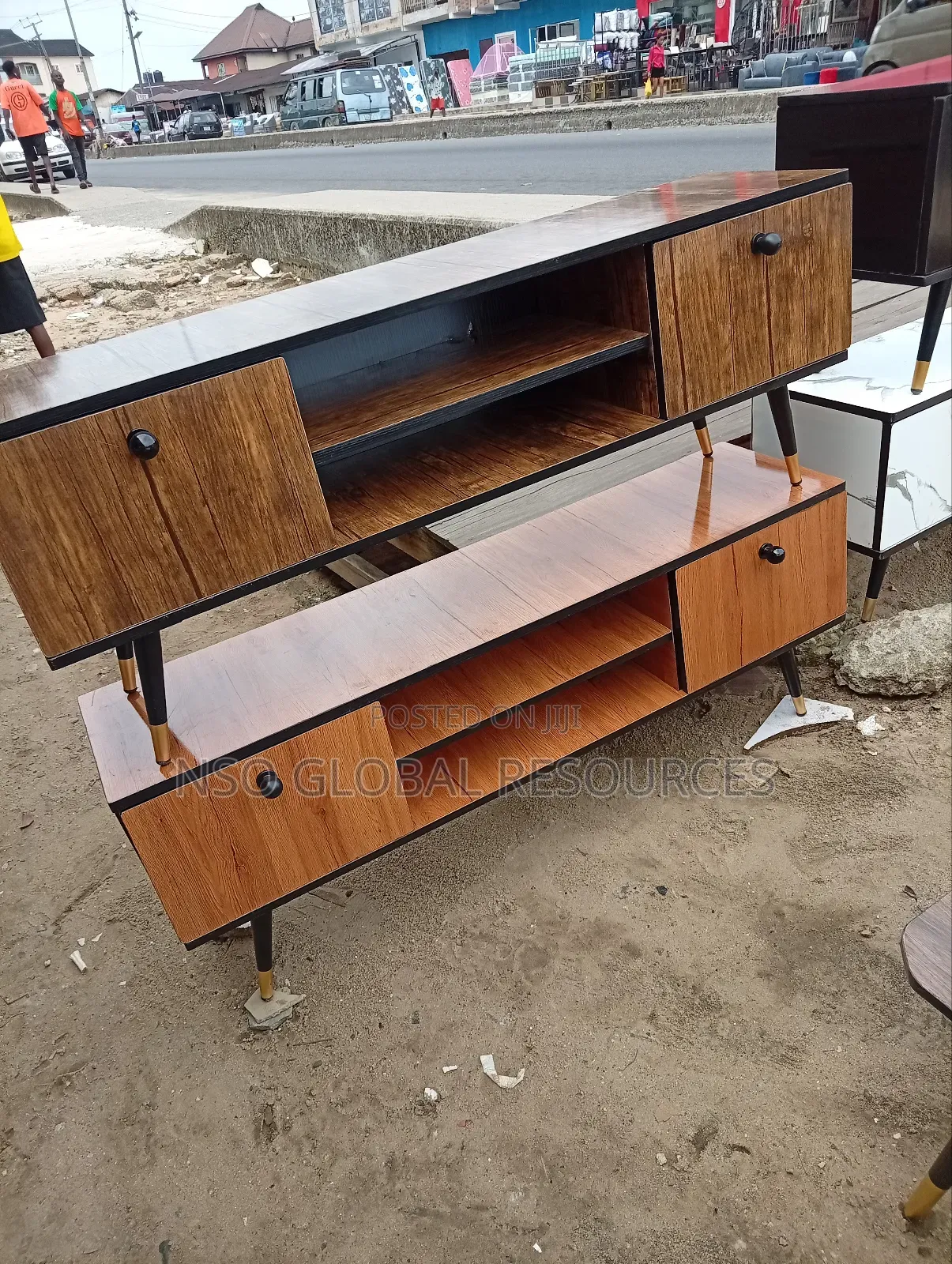 4ft Tv Stand Neatly Designed