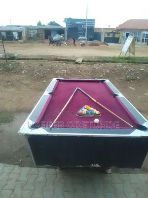 Snooker With Accessories