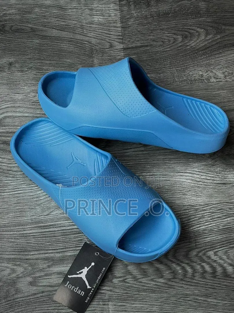 Flexy Jordan Rubber Slides
