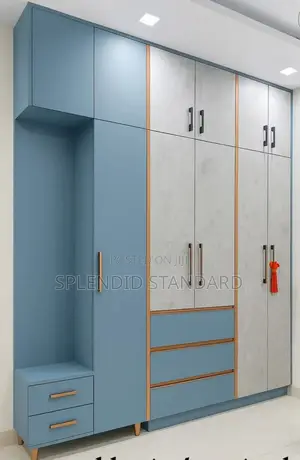 Modern Bedroom Wardrobe – Durable Wood Elegant Design