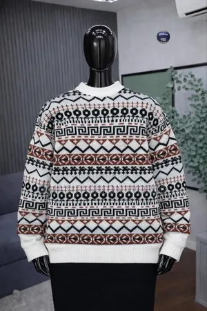 Stay Cozy, Look Fresh. Quality Sweatshirt Now