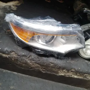 Headlamp Ford Edge 2013 Model