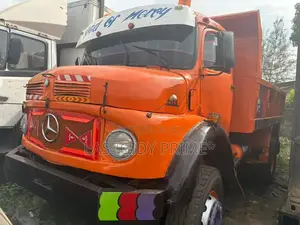 Mercedes Benz 1513 Tipper Truck (Newly Coupled)