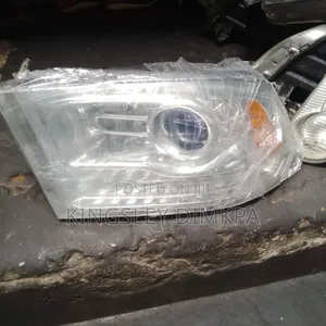Headlamp Dodge Ram 2013 Model