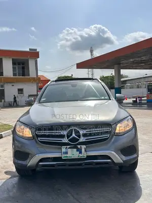 Mercedes-Benz GLC-Class 2017 Green