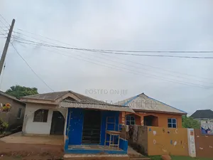 4bdrm House in Itele Ogun State, Alimosho for sale