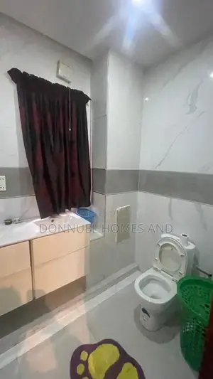 Furnished 4bdrm Apartment in Banana Island for rent