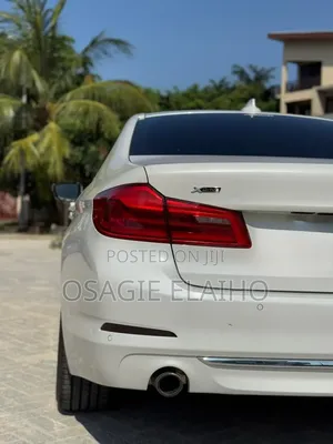 BMW 530i 2018 White