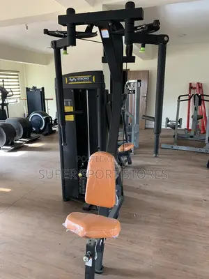 Uk Used Strong Fitness Pec Dec Machine