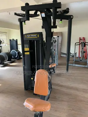 Uk Used Strong Fitness Pec Dec Machine