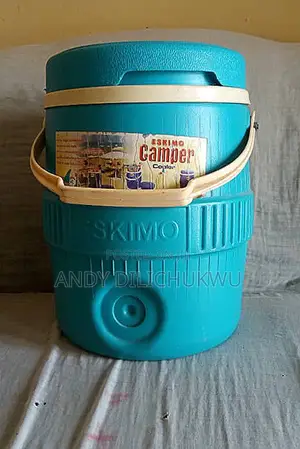 Average Size Cooler for Food Storage