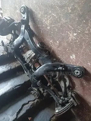 Complete Back Beam Cherokee Jeep 2013