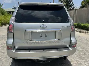 Lexus GX 460 Luxury 2015 Silver