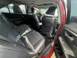 Toyota Camry SE 4dr Sedan (2.5L 4cyl 6A) 2015 Red