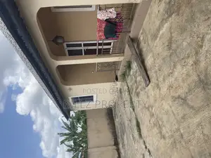 3bdrm Apartment in Ounse, Ado-Odo/Ota for sale