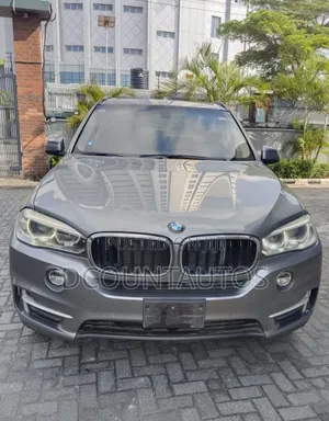 BMW X5 xDrive35i 4dr SUV AWD (3.0L 6cyl Turbo 8A) 2015 Gray