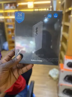 New Samsung Galaxy Z Fold6 256 GB Blue