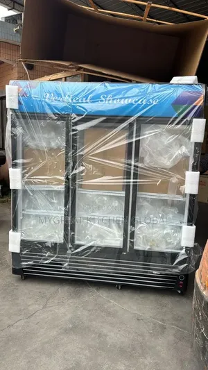 Vertical Display Chiller 3doors