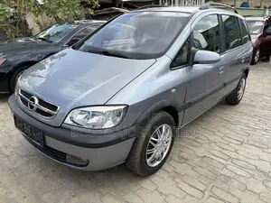 Opel Zafira 2002 Gray