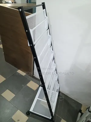 Magazine Rack/Newspaper Stand
