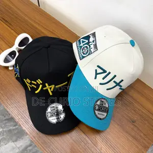 High Quality Adjustable Pre-Curved Base Ball Caps