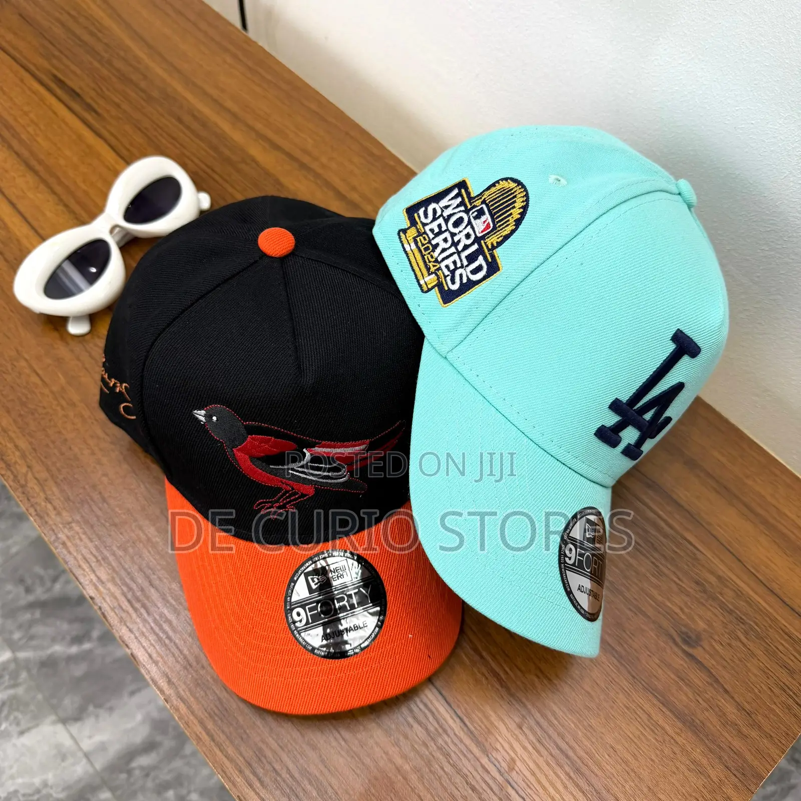 High Quality Adjustable Pre-Curved Base Ball Caps