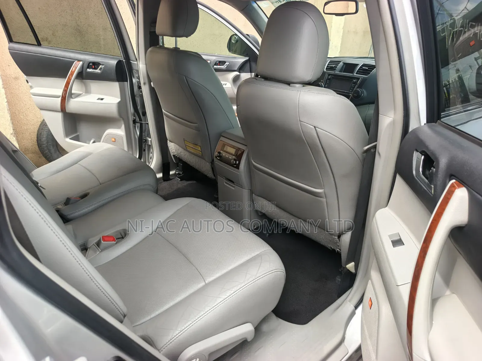 Toyota Highlander Limited 3.5l 4WD 2013 Silver