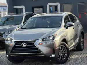 Lexus NX 2017 Gold
