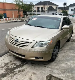 Toyota Camry 2007 Gold