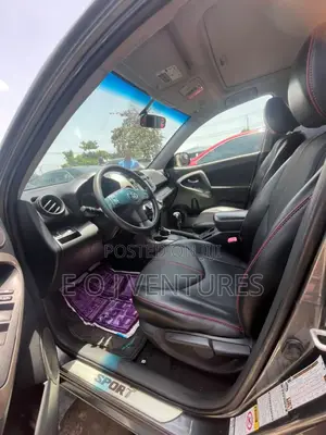 Toyota RAV4 2013 Gray