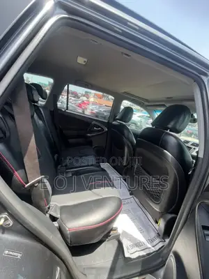 Toyota RAV4 2013 Gray