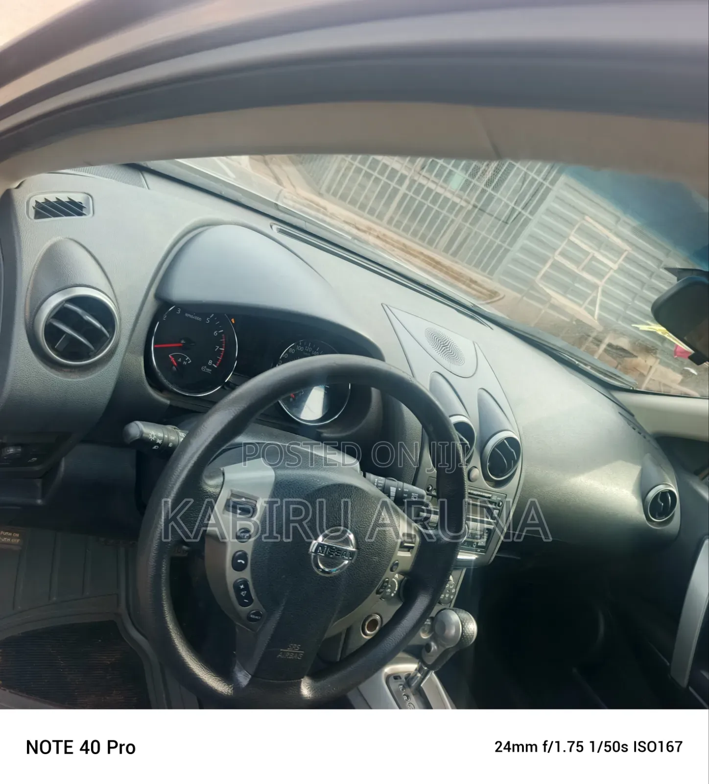 Nissan Rogue 2011 Gray