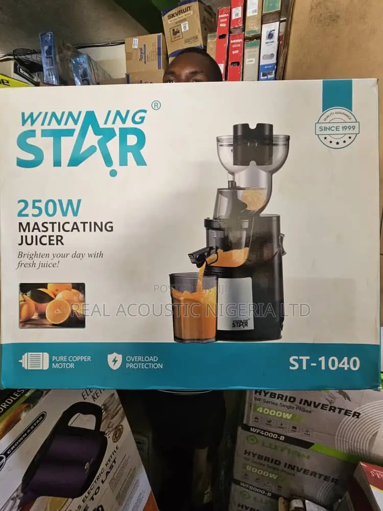 Masticating Juicer
