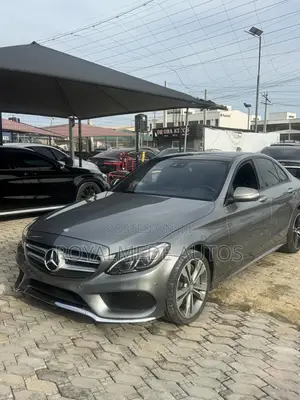 Mercedes-Benz C400 4Matic AWD Sedan (3.0L V6 7A) 2015 Gray