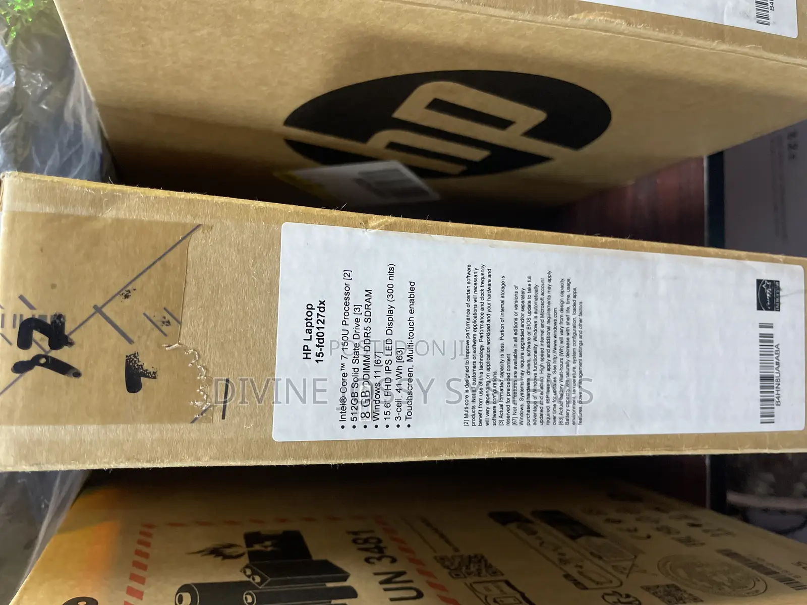 New Laptop HP 15-fd0290ns 8GB Intel Core 7 SSD 512GB