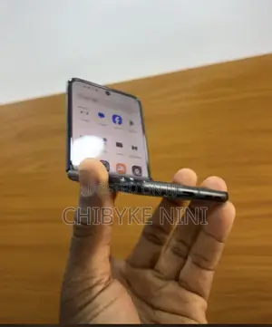 Motorola Razr 40s 256 GB Black